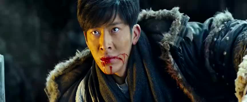 盗墓笔记:蛇母与张起灵巅峰之战,蛇母终究被消灭,完美结局