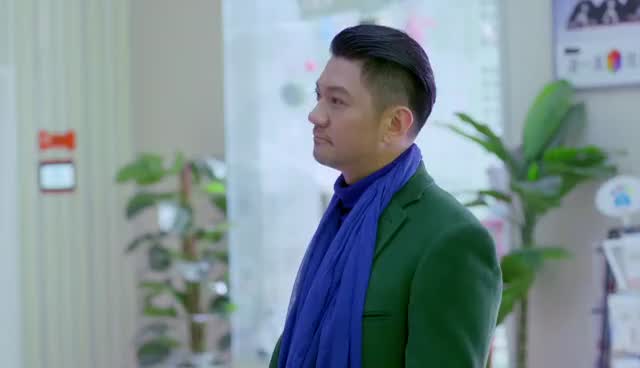 神犬小七:贾长安被神犬的真心打动,神犬又回到了艾亮的身边