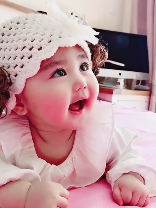 想要个乖巧可爱,大眼睛长睫毛的小公主嘛?萌娃家有萌宝育儿
