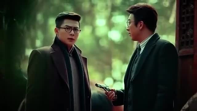 生死线:龙文章十分大意,险些被自己人伤到,真是大水冲了龙王庙