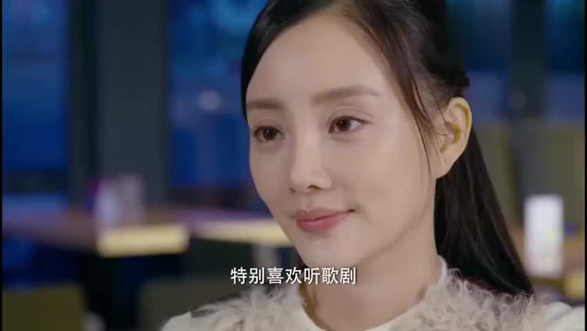 产科男医生:小小相亲遇洁癖男,不料正牌男友就在旁边捣乱,尴尬