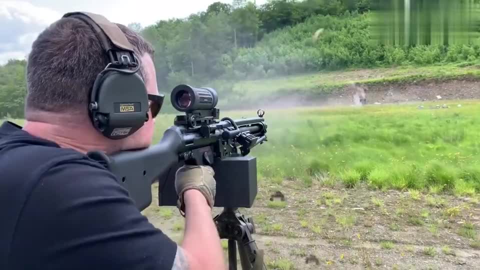 收藏家的心头肉:二战的bar勃朗宁轻机枪,射击实测!