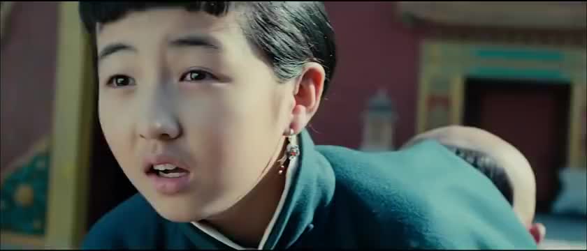 张子枫小时候在《宫锁沉香》中饰演的沉香