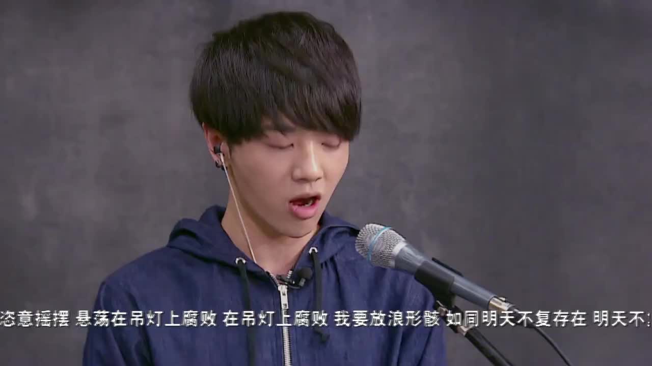 中韩音乐交流竟生出火药味!华晨宇不甘示弱弹唱《chandelier》