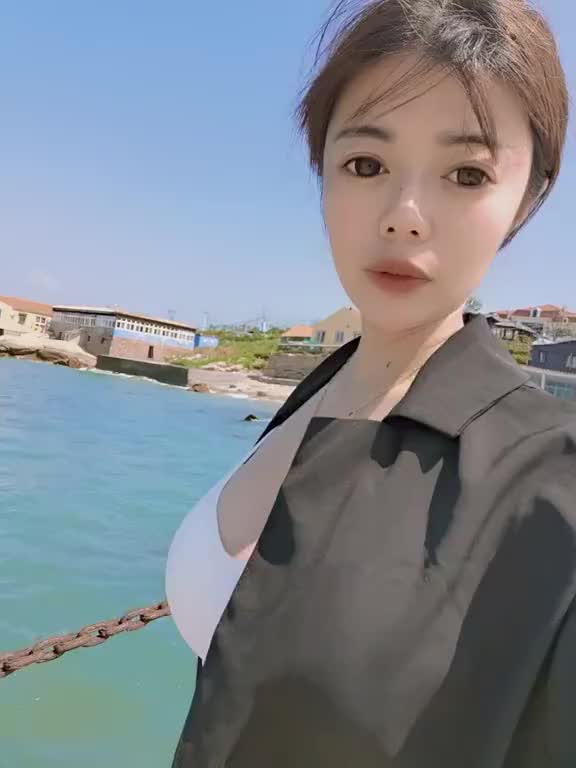 午间福利《体育画报》泳装特辑之超模samantha hoopes,性感比.