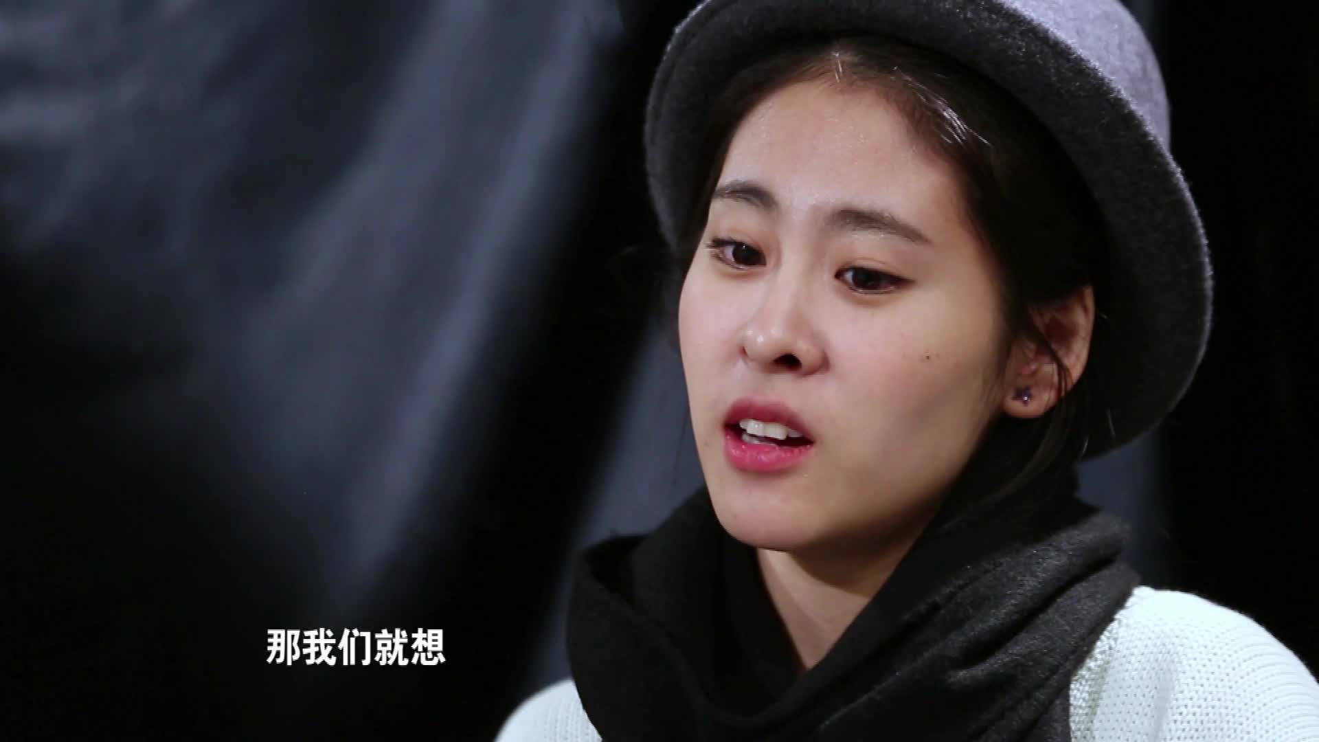 张碧晨为华晨宇按摩倒热水,这么贴心?也太可了!