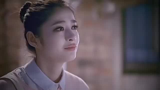 带泪梨花:冷雨再次不见,男子哭得撕心裂肺,看后令人难以忘怀