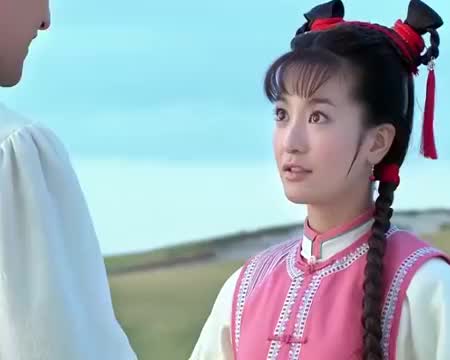 新还珠格格:班杰明默默守护小燕子,把好吃的巧克力留给小燕子