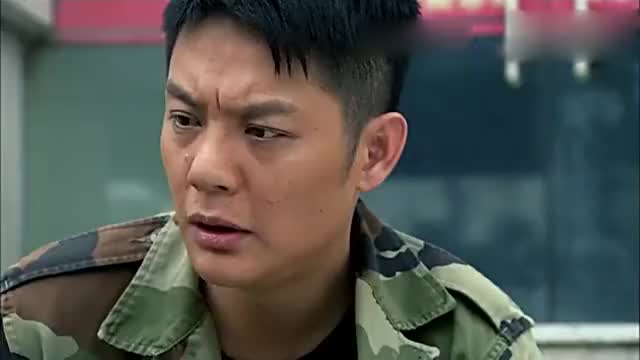 我是特种兵之利刃出鞘:那个女干部是谁,那么好的身手