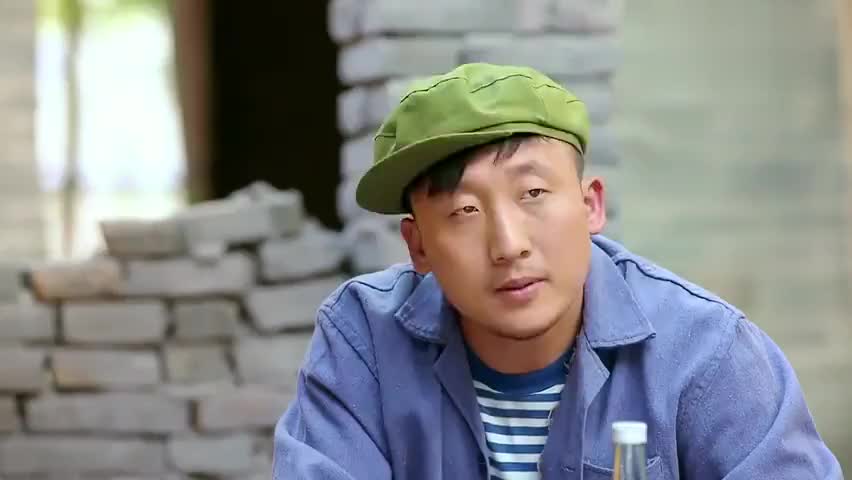 唐悠悠的尬演开始了,姐姐嫁给了村长傻儿子,关谷愣了!