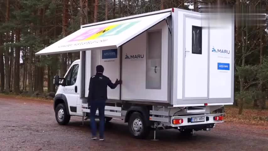 厢式货车改装房车,这创意太牛叉