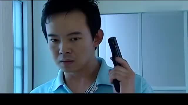 罪域:兆辉煌大怒,说小六子他们都是饭桶,决定杀了张晓丽