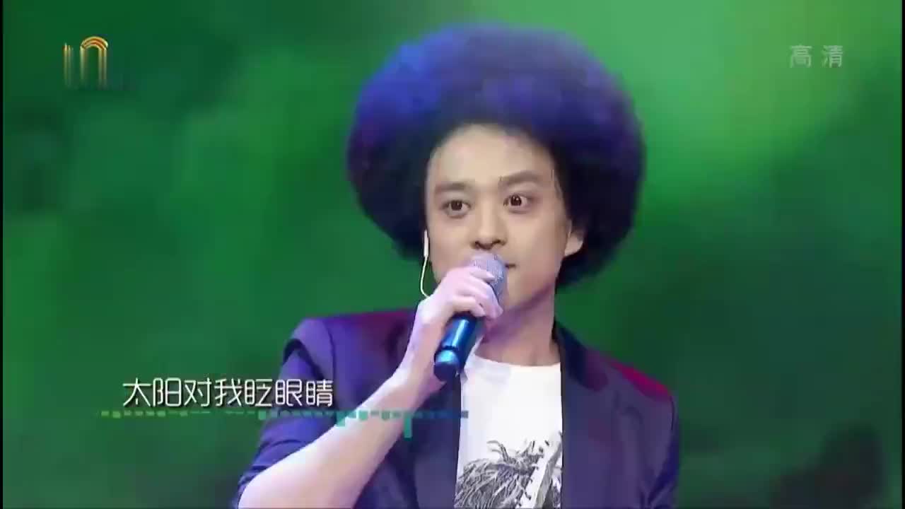 超强音浪:赵英俊欢乐登台,演唱大王叫我来巡山,好听!