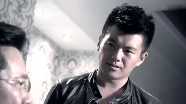 暗警:姑娘怀了大毒枭的孩子,大毒枭很激动,没想到手下发飙了