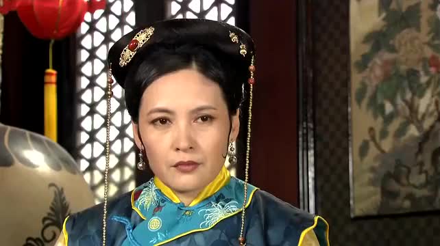 神医给富少看病,一眼就看出他脑袋有问题,竟拿刀要开他脑袋