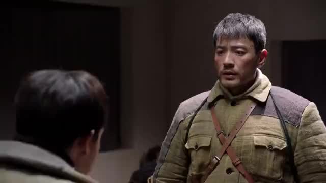 林海雪原郑三炮于登科刺杀少剑波少剑波身中数枪快没命
