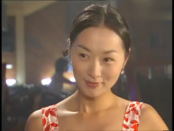 时小念终于得知自己身份,原来自己是富家千金,却再遇宫欧