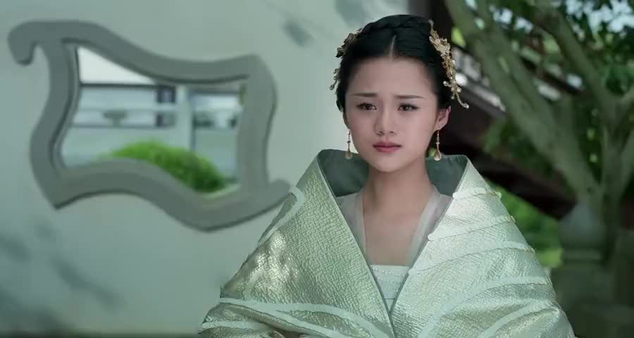 三生三世十里桃花:元贞白凤九被抓进牢中,身旁却出现隐身神秘人