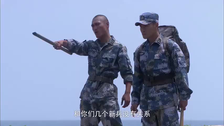 火蓝刀锋-战神向羽一身大肌肉,这就是战神的魅力!