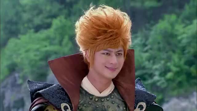 四喜和金蟾大王单挑,没料四喜这么不堪一击,金蟾拿到了妖王令箭