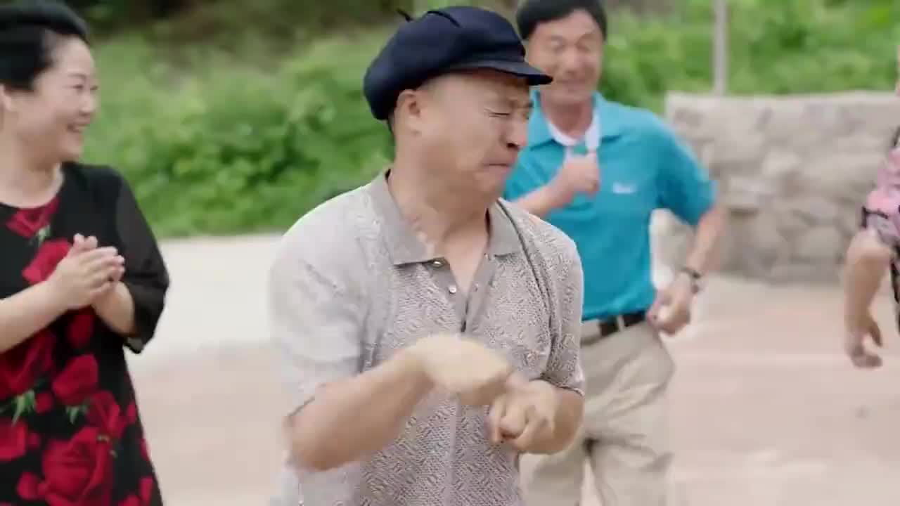 《乡村爱情》谢永强和小12岁娇妻大婚,女方疑似有身孕谢广坤出席