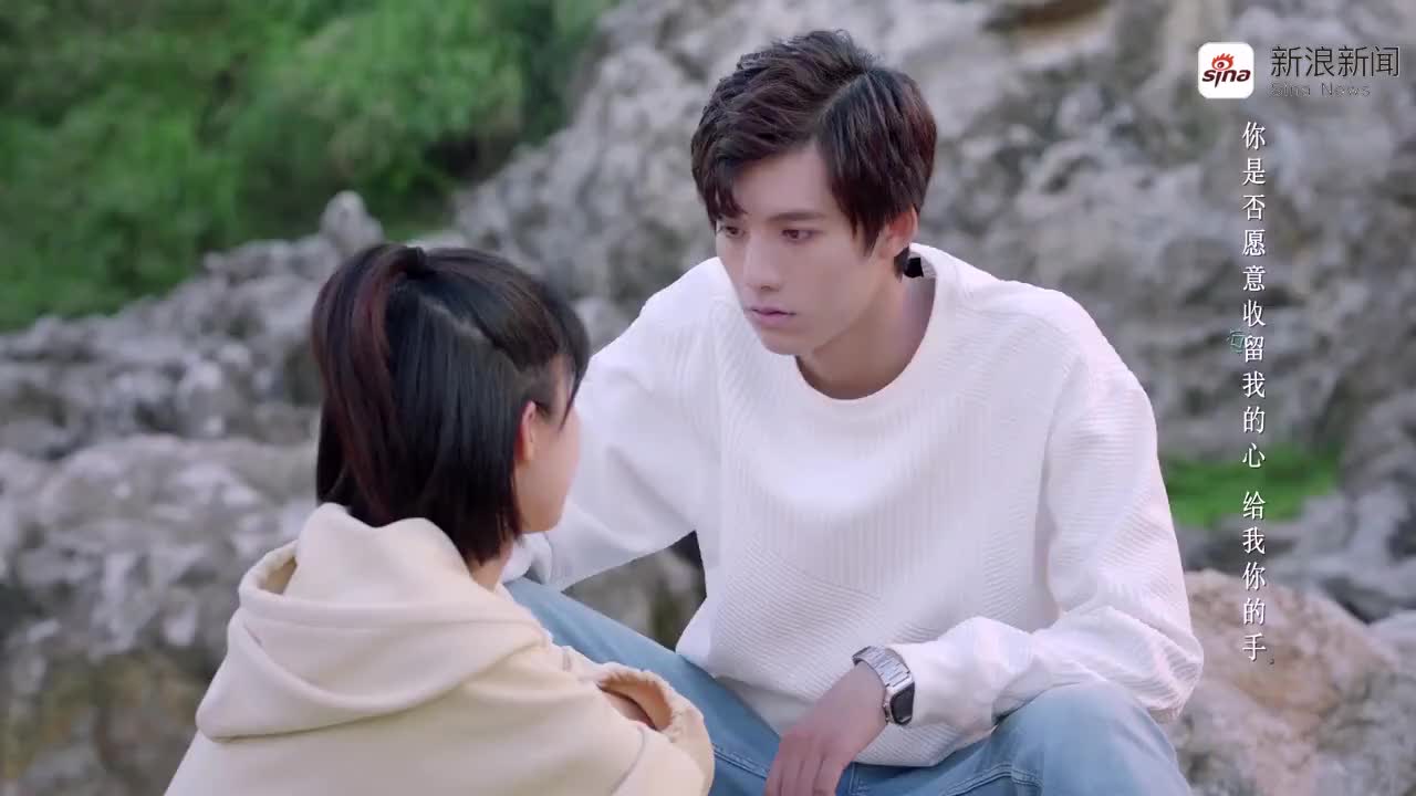 心神不宁的秦深,还老背着原浅打电话,可怜的她要被抛弃了吗