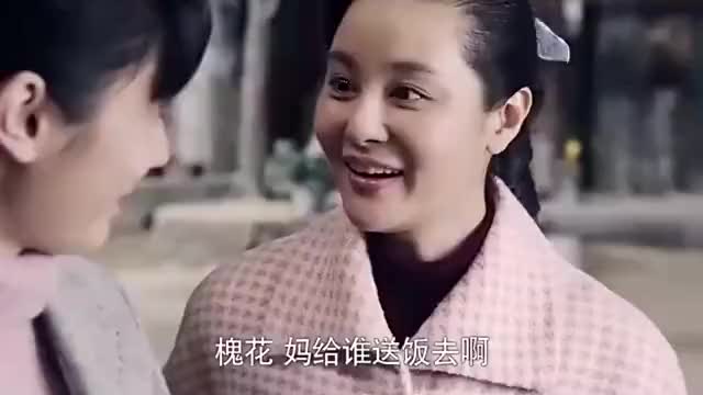 情满四合院:小当这闺女真是懂事,一口一个傻爸,傻柱就爱听