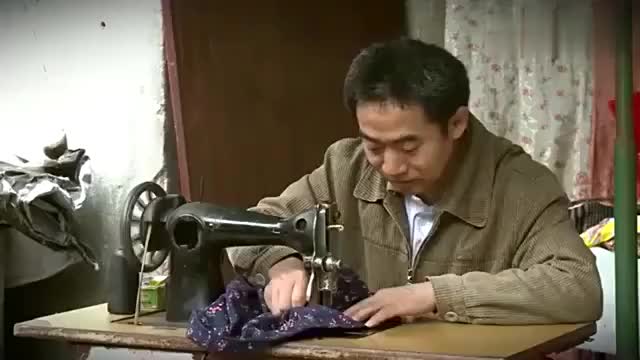 最后的棒棒:老黄说老杭得了病快要死了!他经常去看老杭!