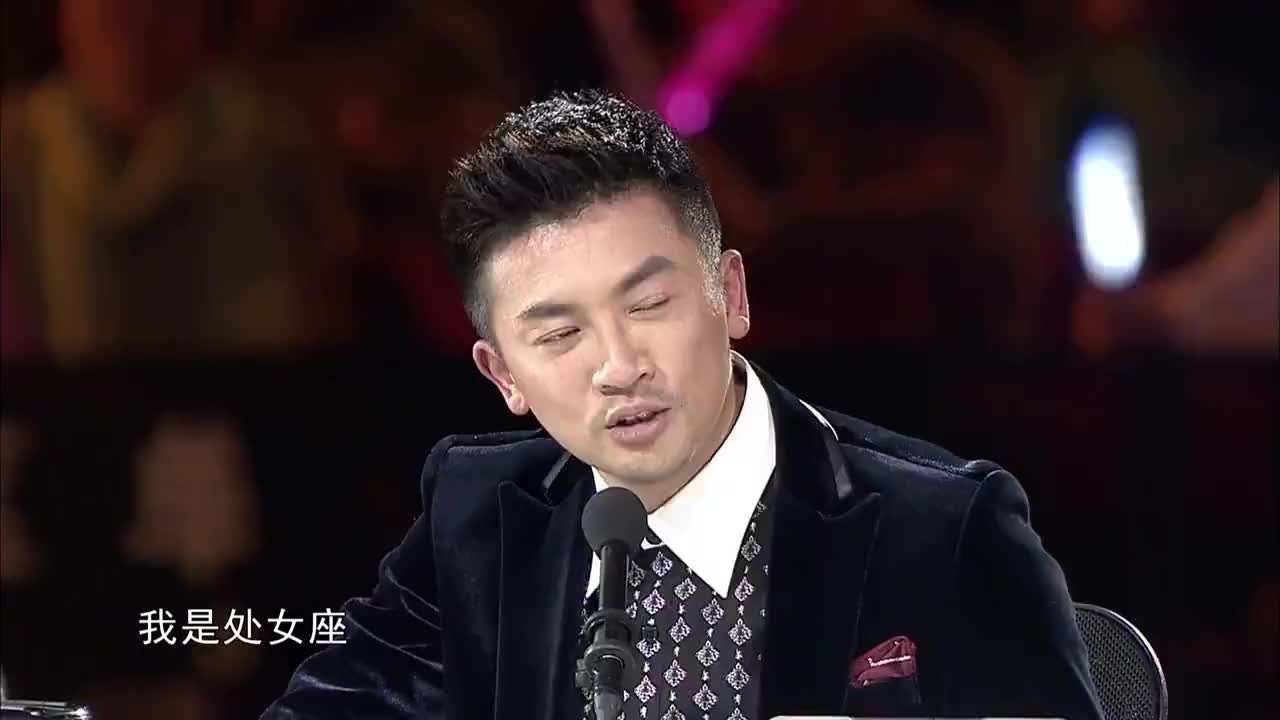 刘教授表演歌曲嘬鸭脖全场嗨翻了苏有朋眼睛都不转了