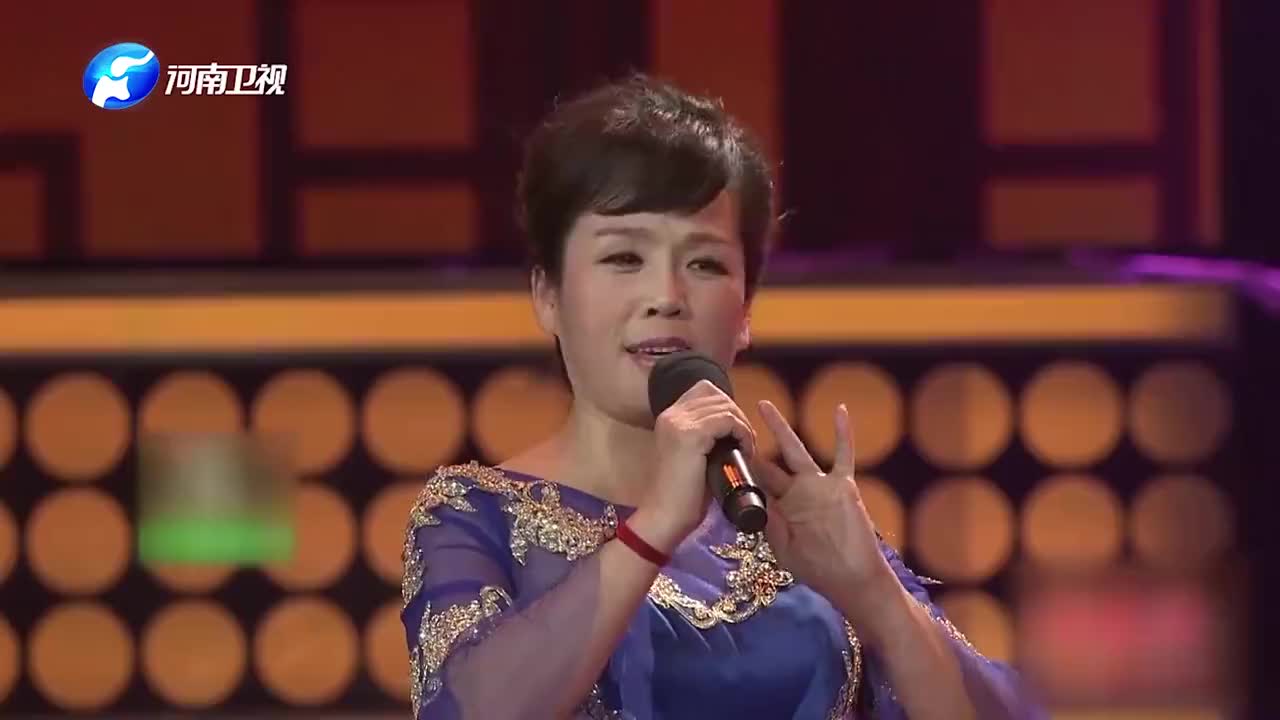 梨园春:刘彩凤演绎豫剧《秦雪梅》选段,生命终点坚持唱戏