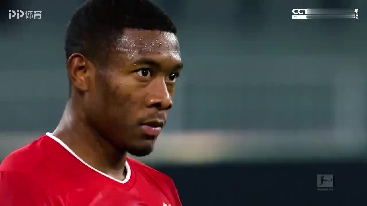 拜仁vs多特名场面之——鸡哥绝妙吊射制胜!