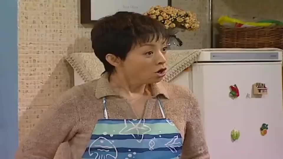 家有儿女:刘梅教育孩子动粗,东海教育孩子勾肩搭背,像哥们!