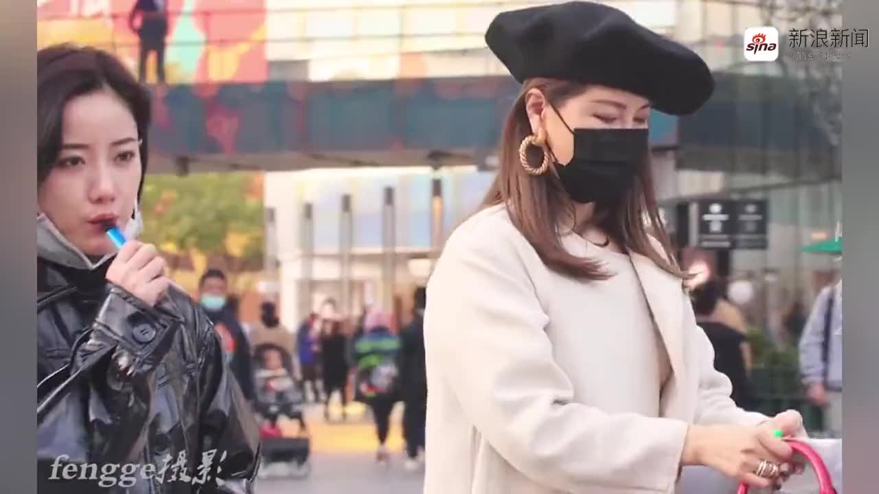 一脸高贵的日本美女摘下帽子的那一刻瞬间心动