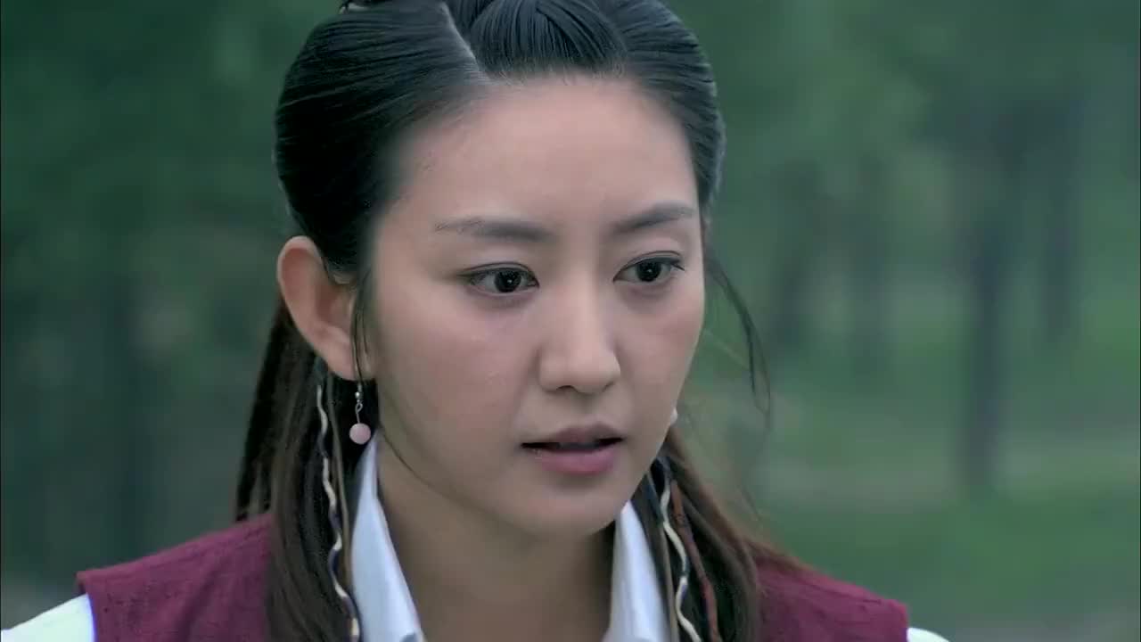 战火连天:女匪使了招声东击西,直奔小鬼子的军火库,绝妙!