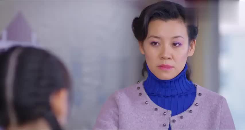 夕阳落在小月的"铠甲"