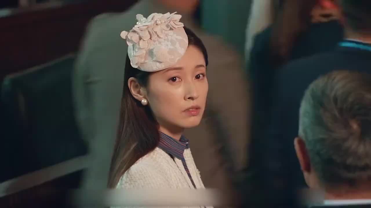 朱一旦在人工智能ai许愿机上许愿 获得了王思聪同款天价柯尔鸭