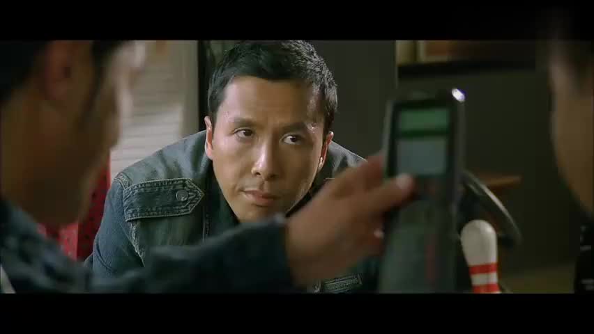 大胆常威,你还敢说你不会武功《导火线》