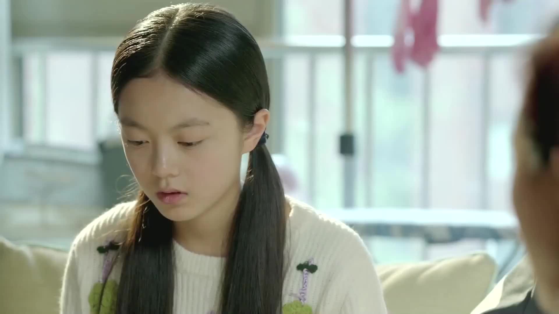 小别离:琴琴学习成绩,是佳妮最能拿出手的,如今竟打算送她出国