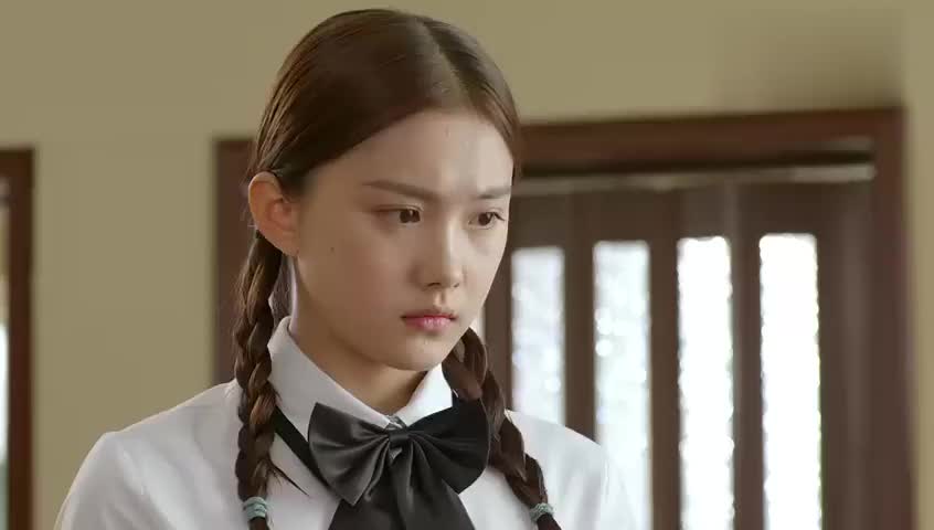 旋风十一人:穆奇把火全撒在裴朵身上马路上就吵起来