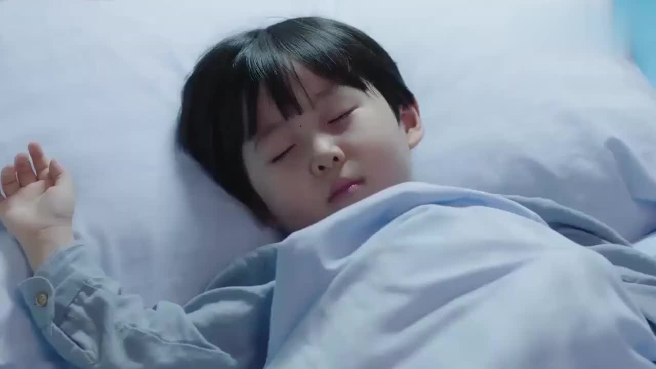 从结婚开始恋爱:儿子生病住院,鹿方宁甜蜜守护,凌睿心疼了