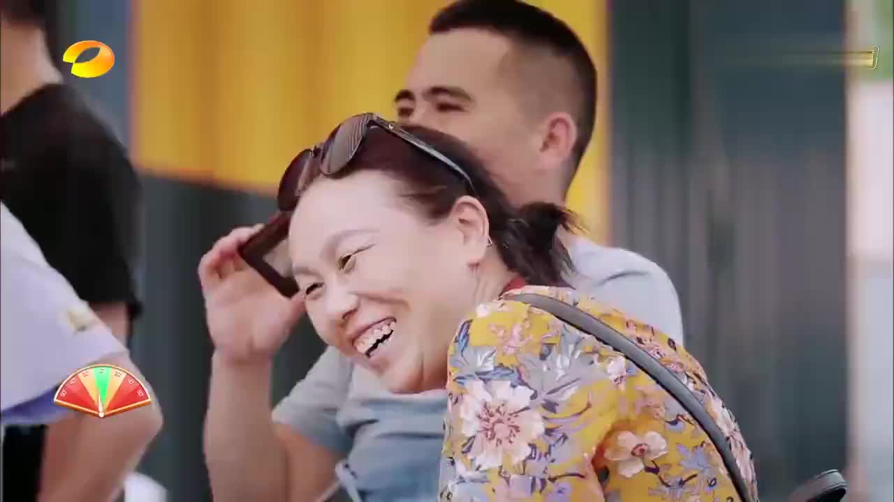 摇啊笑啊桥:小豹子陈雪晴首次亮相,就展现出惊人实力,太生猛