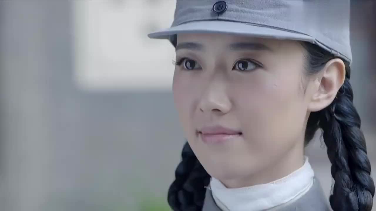 狐影:特工的握手的方式,居然还能传达信息,真是长见识了!