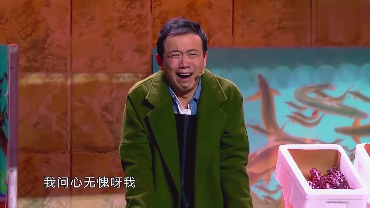 潘斌龙这装病有点装过了,这表情太搞笑了,卜钰都看不下去了