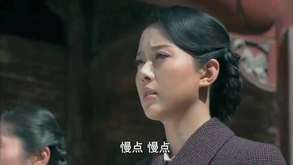 油菜花香:英子立下承诺,还清所有债务,人活一辈子要争一口气