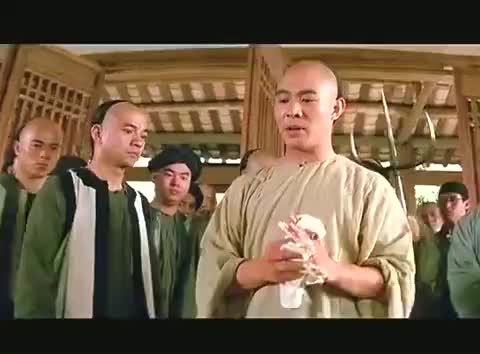 黄飞鸿之壮志凌云:猪肉荣去看师傅,推了一车猪肉