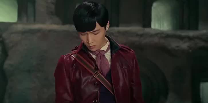 张佛爷八爷被困古墓,二月红竟想到用铁弹子探路,绝活!