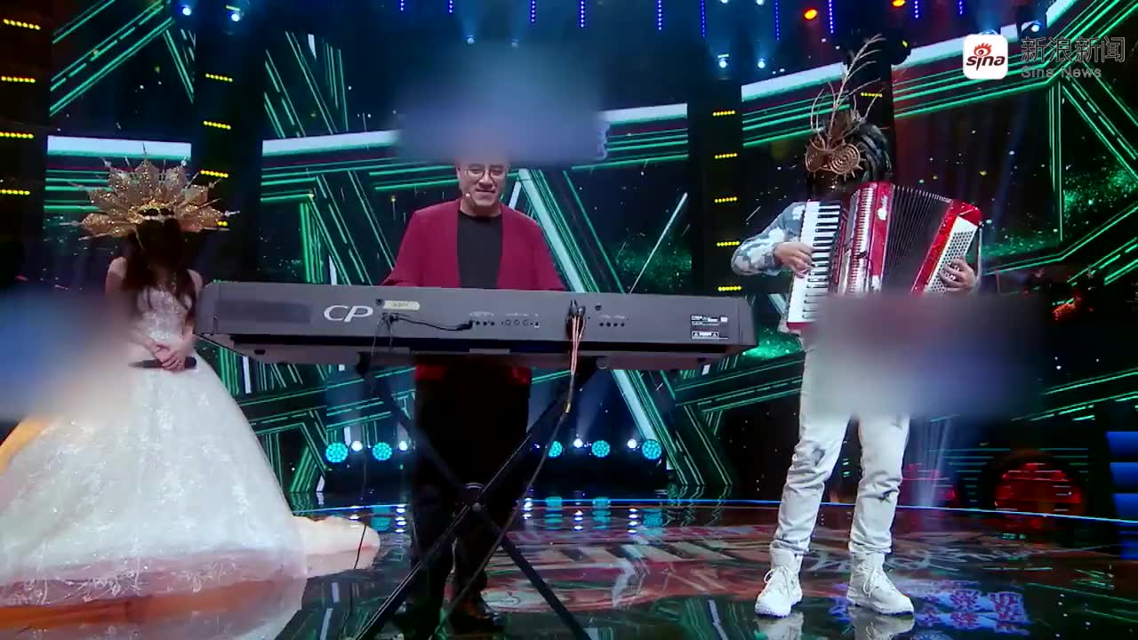 海峡焦点 | 台湾乐队"爆青筋" 西进追寻音乐梦想