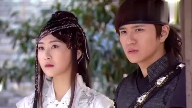 怀玉公主:成安给了尚之信一些银两,便带走了怀玉跟云儿