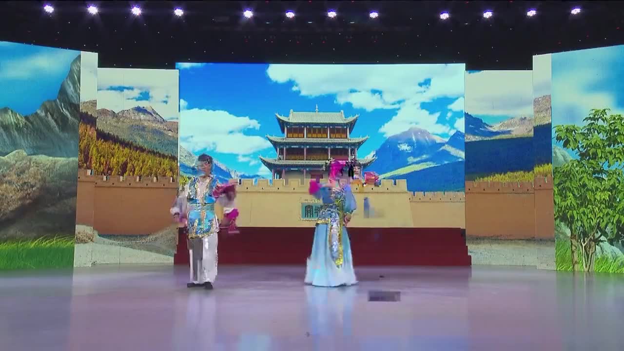 赵家班东北传统二人转《古城会》选段,演员:小王纲