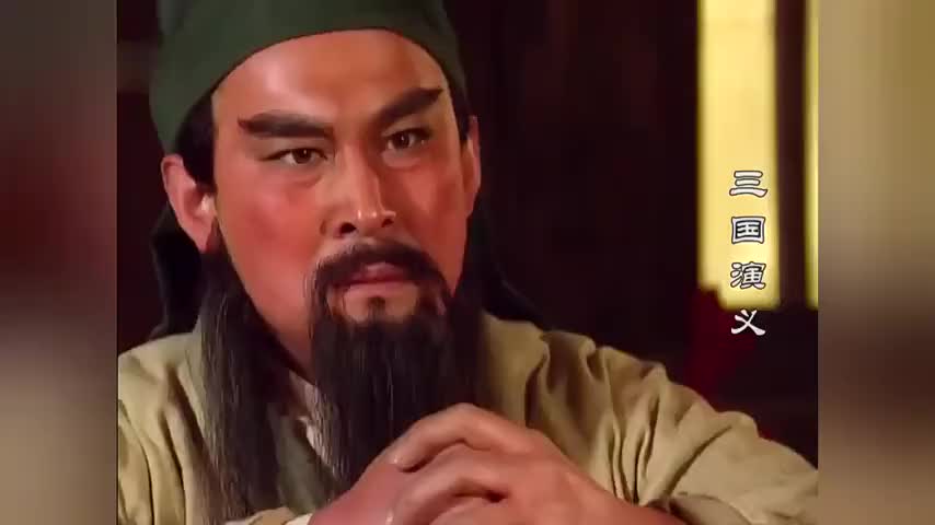 刘备一阵哭诉,感动关羽张飞,三人要结拜为兄弟